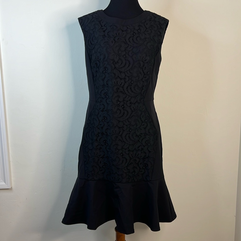 ANN TAYLOR Black Sleeveless Mermaid Lace Dress 4 - Picture 2 of 8